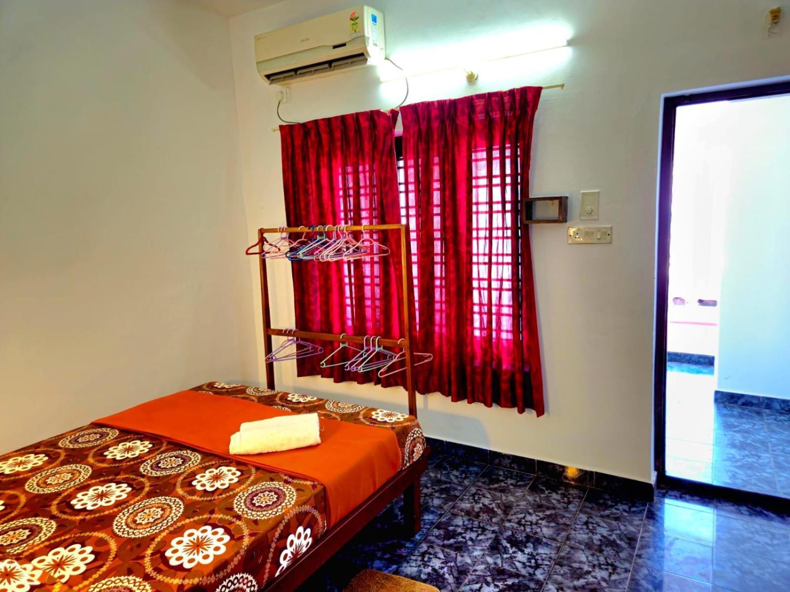 Orion Seaview Beach Hotel Kovalam Exterior foto
